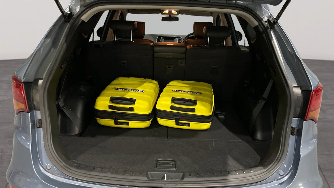 2016 Hyundai Santa Fe 30 Special Edition, Automatic, 139492 km, Boot Inside View with Luggage
