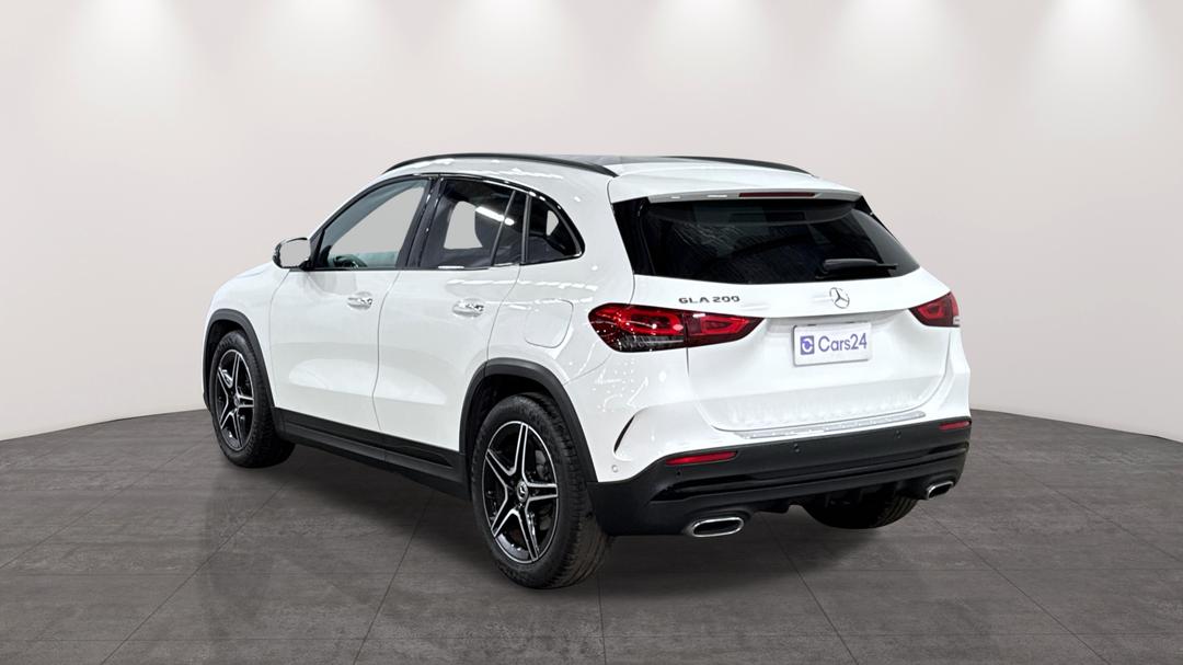 2020 Mercedes-benz GLA 200, Automatic, 72379 km, Left Back Diagonal (45- Degree) View