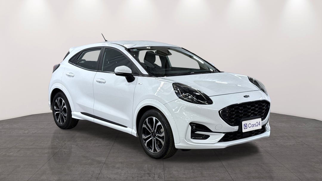 2022 Ford Puma St-line, Automatic, 70839 km, Right Front Diagonal (45- Degree) View