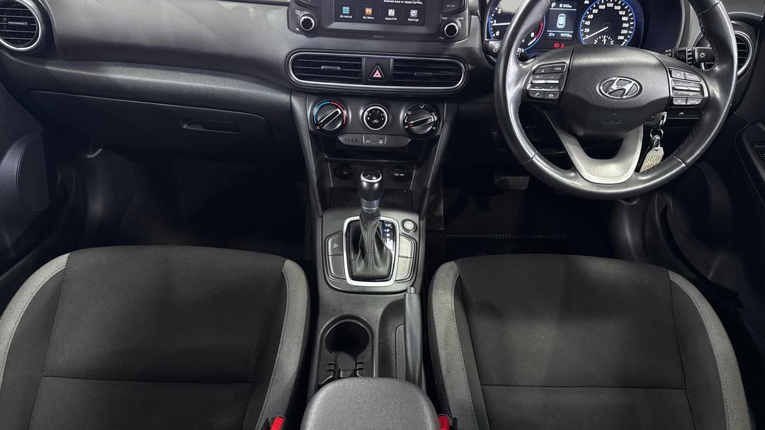2020 Hyundai Kona Active (FWD), Automatic, 70772 km, Center Console