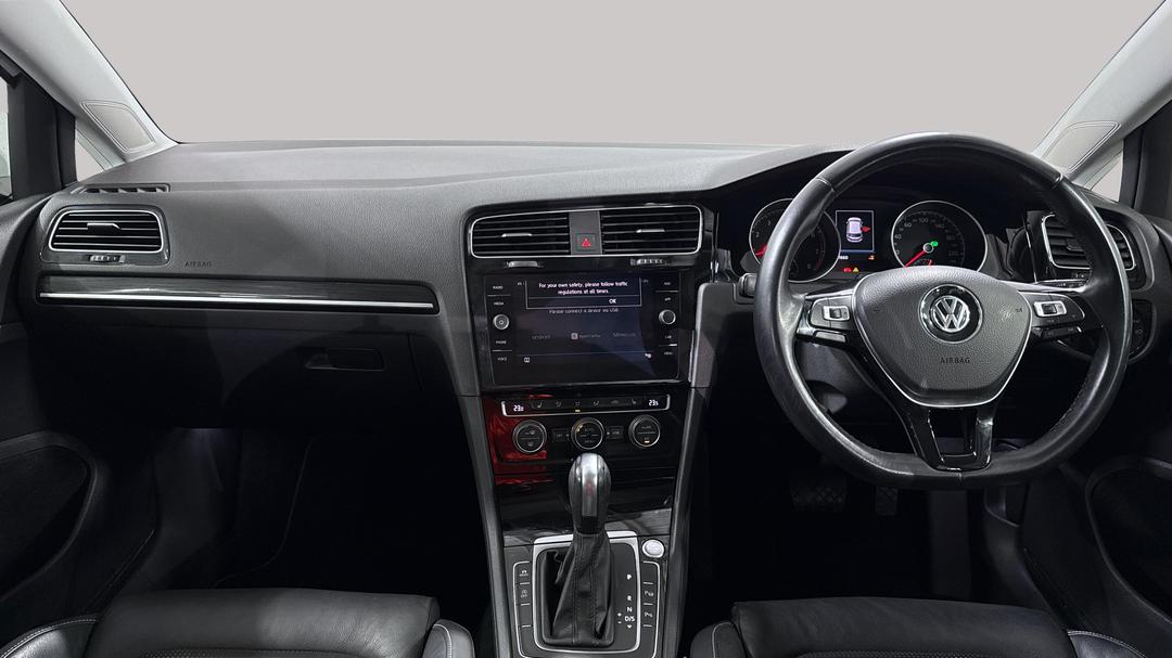 2019 Volkswagen Golf 110 Tsi Highline, Automatic, 81660 km, Dashboard View