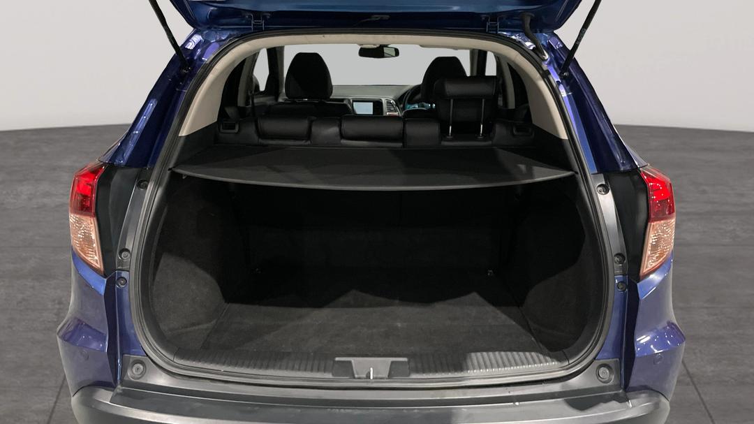 2017 Honda HR-V Vti-l, Automatic, 90918 km, Boot Inside View