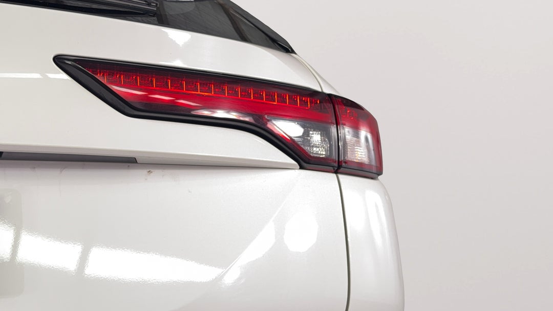 Badge (Boot Right Side)