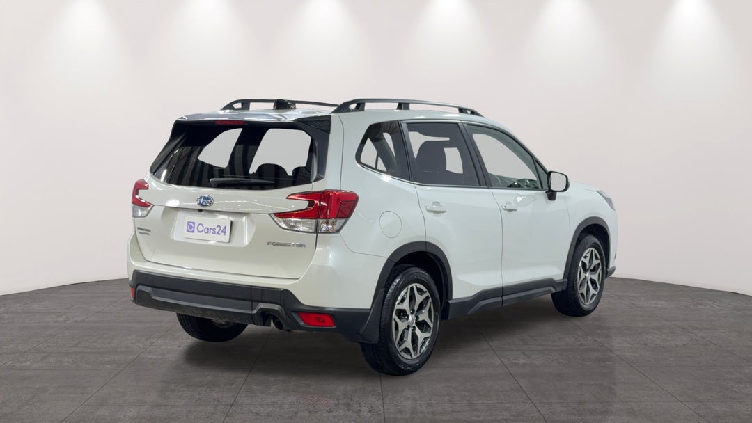 2024 Subaru Forester 2.5i (awd), Automatic, 53216 km, Right Back Diagonal (45- Degree) View