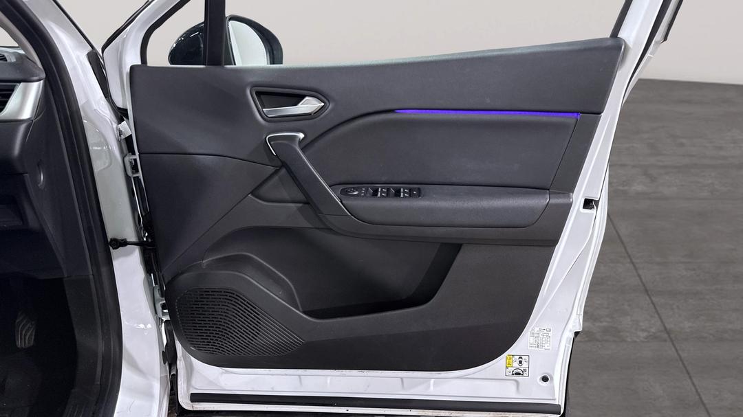 2021 Renault Captur Intens, Automatic, 62375 km, Speaker View