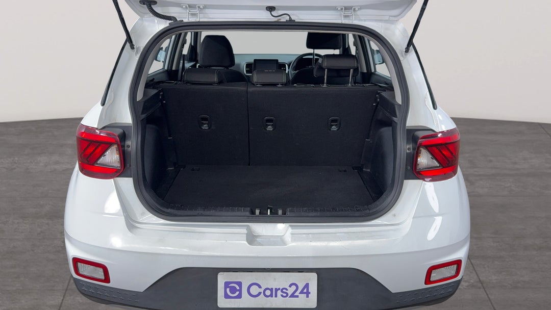 2023 Hyundai Venue Venue, Automatic, 61198 km, Boot Inside View