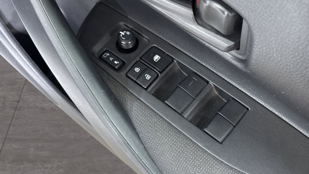 2024 Toyota Corolla Ascent Sport + Conv Pk Hybrid, Automatic, 25035 km, Drivers Side Door Panel Controls