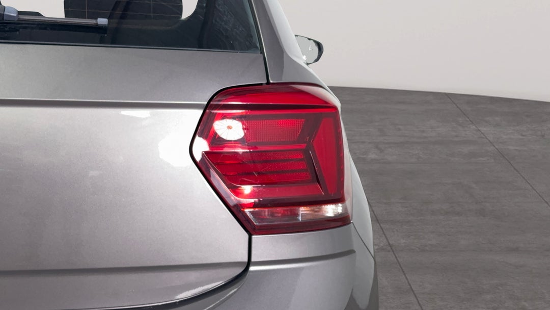 Badge (Boot Right Side)