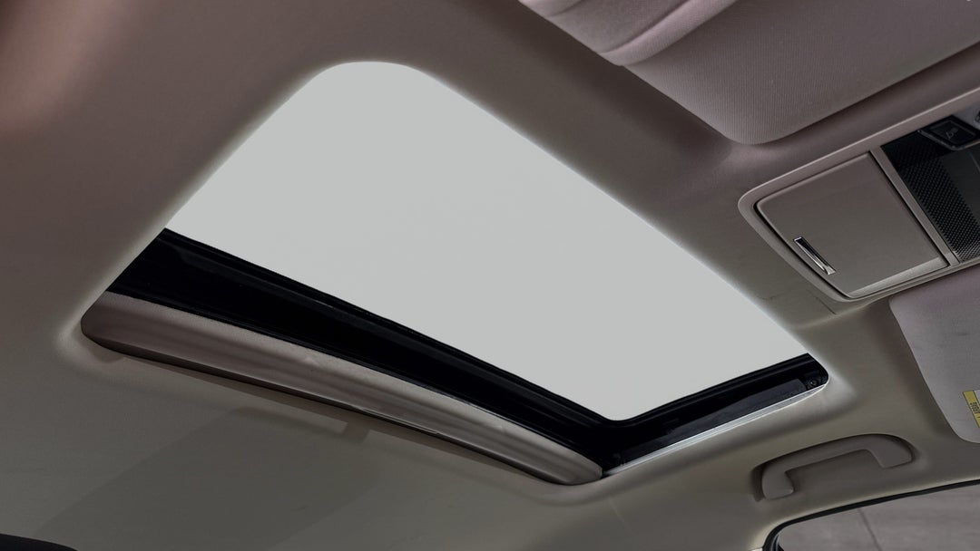 2016 Honda Odyssey Vti-l, Automatic, 91775 km, Interior Sunroof/Moonroof