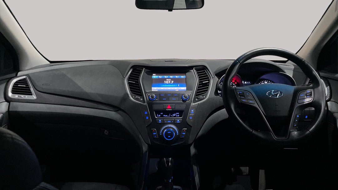 2016 Hyundai Santa Fe 30 Special Edition, Automatic, 139492 km, Dashboard View