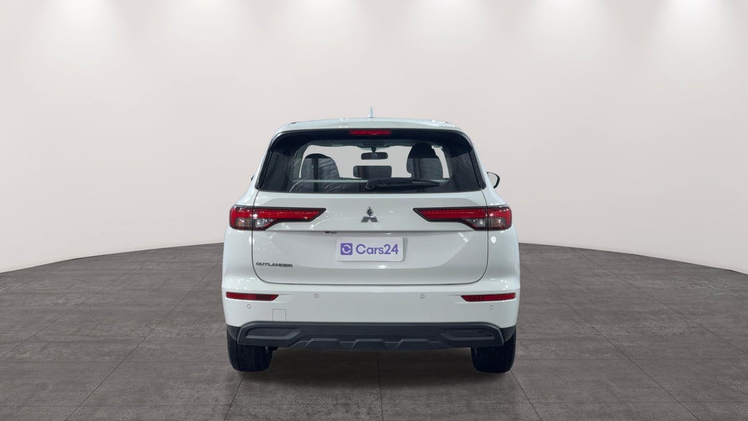 2024 Mitsubishi Outlander Es 5 Seat (2wd), Automatic, 55336 km, Back/Rear View