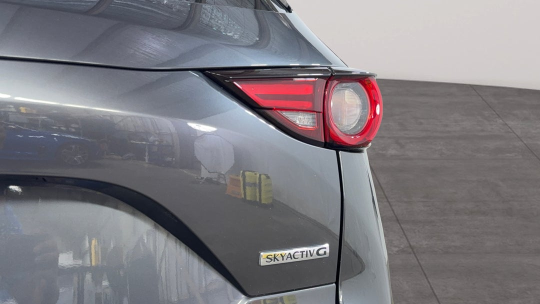 Badge (Boot Right Side)