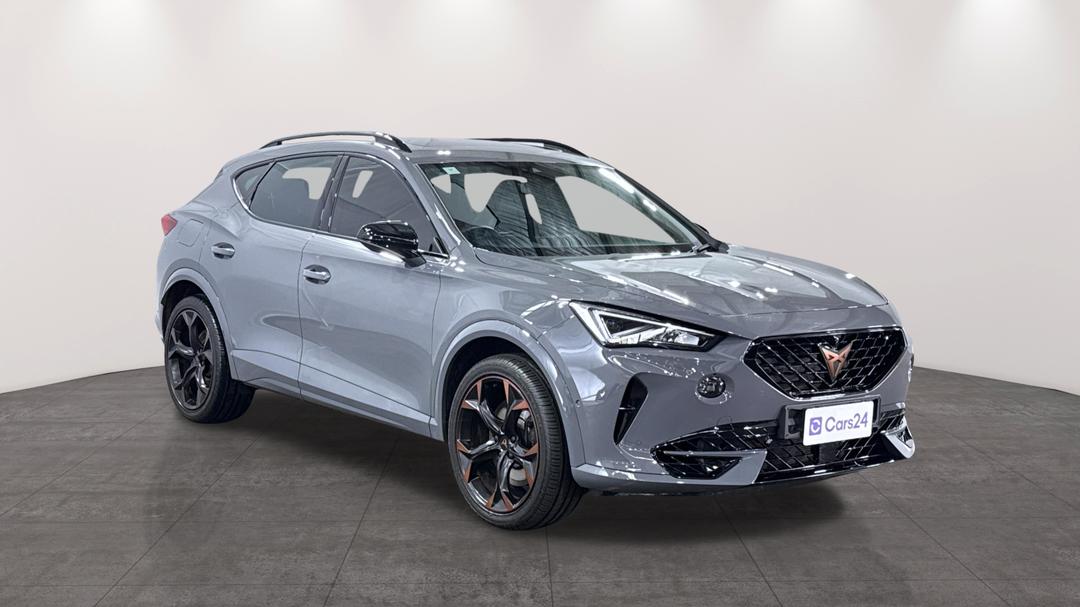 2022 Cupra Formentor Vzx, Automatic, 36458 km, Right Front Diagonal (45- Degree) View