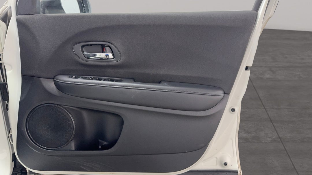 2018 Honda HR-V Vti, Automatic, 81140 km, Speaker View