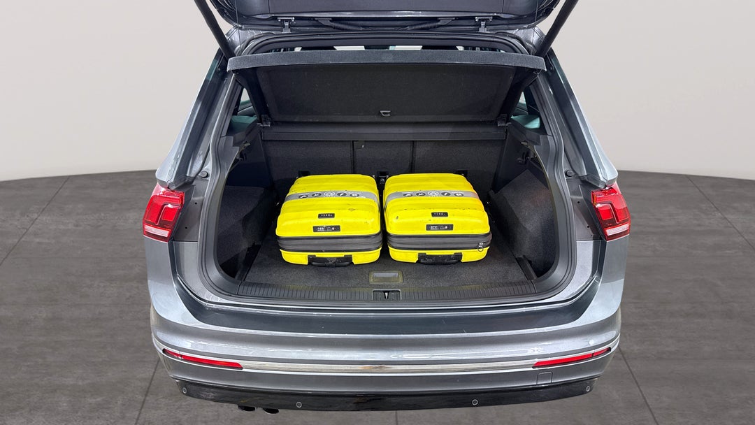 2019 Volkswagen Tiguan 132 Tsi R-line Edition, Automatic, 63435 km, Boot Inside View with Luggage