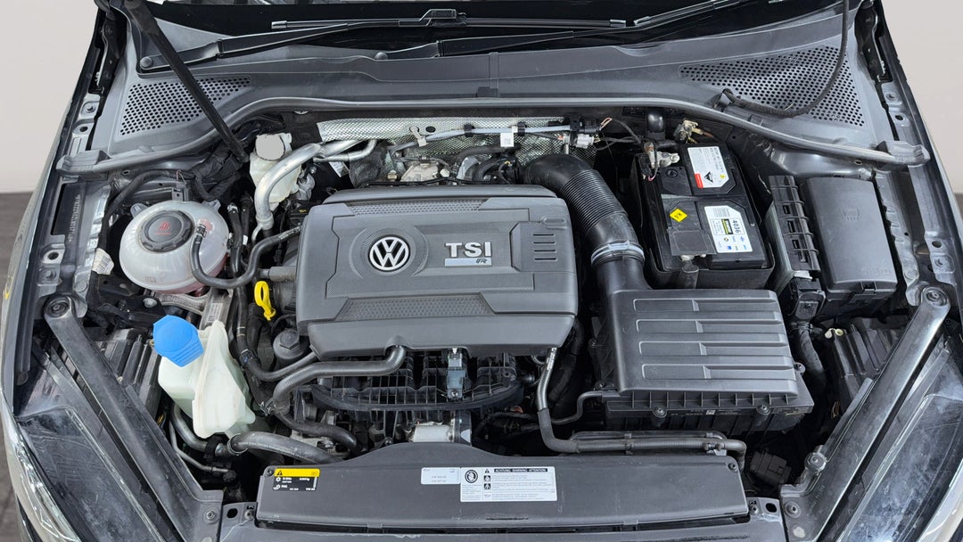 Open Bonnet (Engine)
