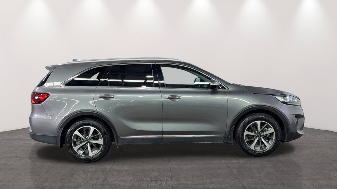 2018 Kia Sorento Sli (4x2), Automatic, 99739 km, Right Side View