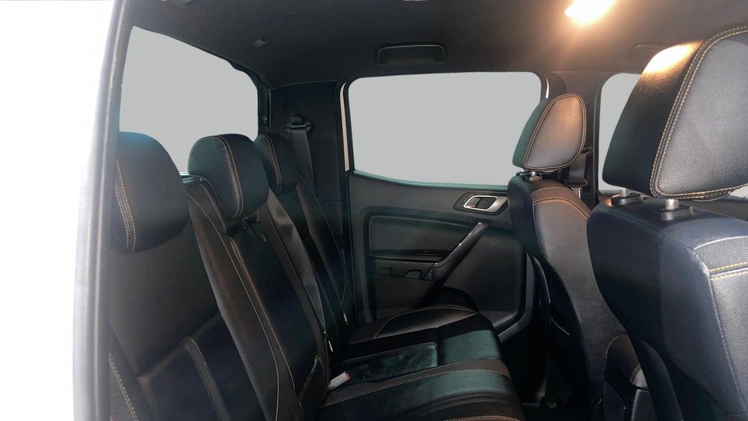 2021 Ford Ranger Wildtrak 2.0 (4x4), Automatic, 64111 km, Right Side Rear Door Cabin View