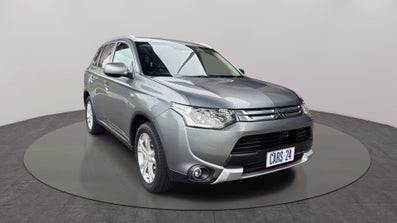 2014 Mitsubishi Outlander Es (4x4) Automatic, 100k km Petrol Car