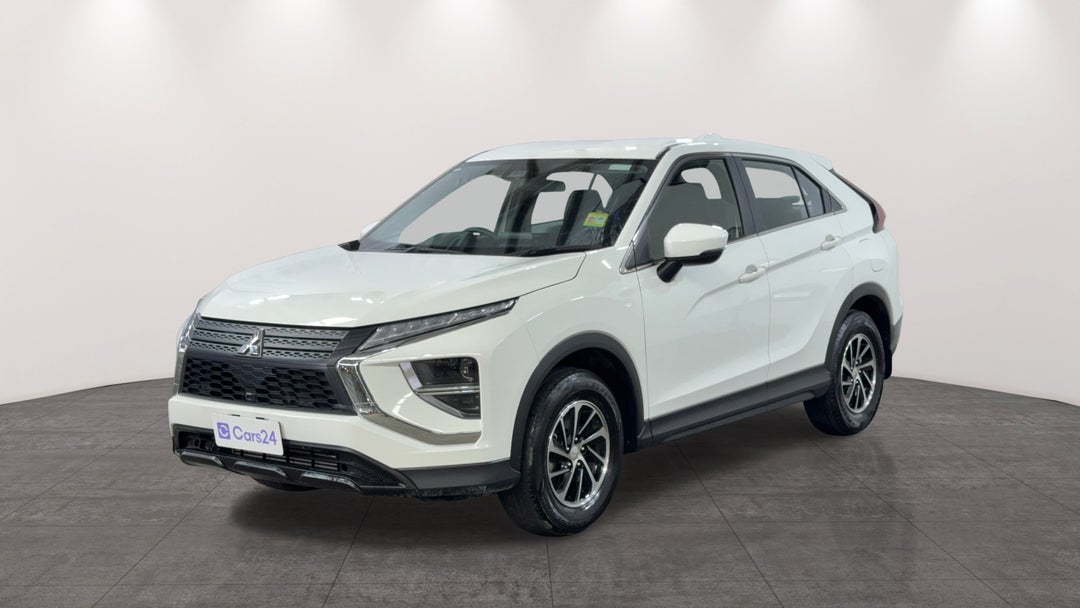 2023 Mitsubishi Eclipse Cross Es (2wd), Automatic, 52895 km, Left Front Diagonal (45- Degree) View