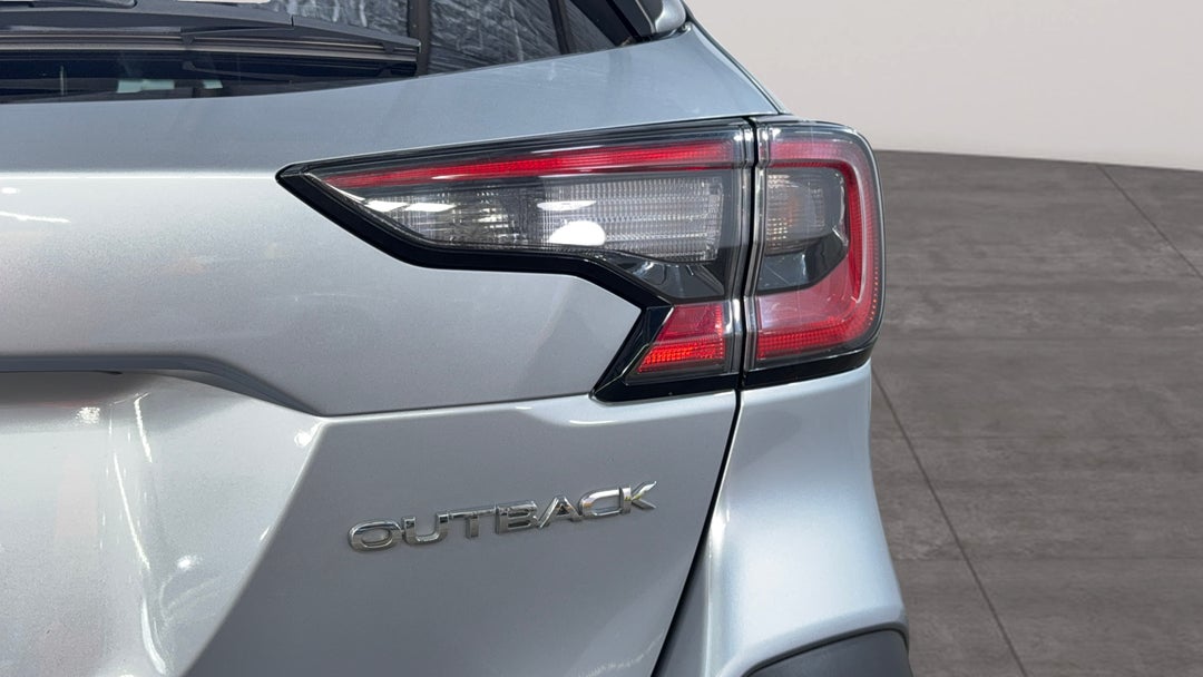 Badge (Boot Right Side)