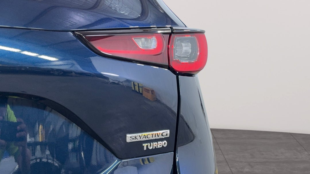 Badge (Boot Right Side)