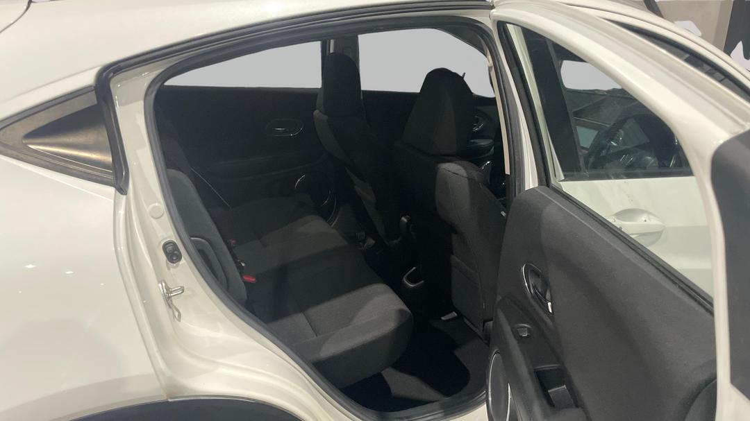 2017 Honda HR-V Vti-s, Automatic, 131546 km, Right Side Rear Door Cabin View
