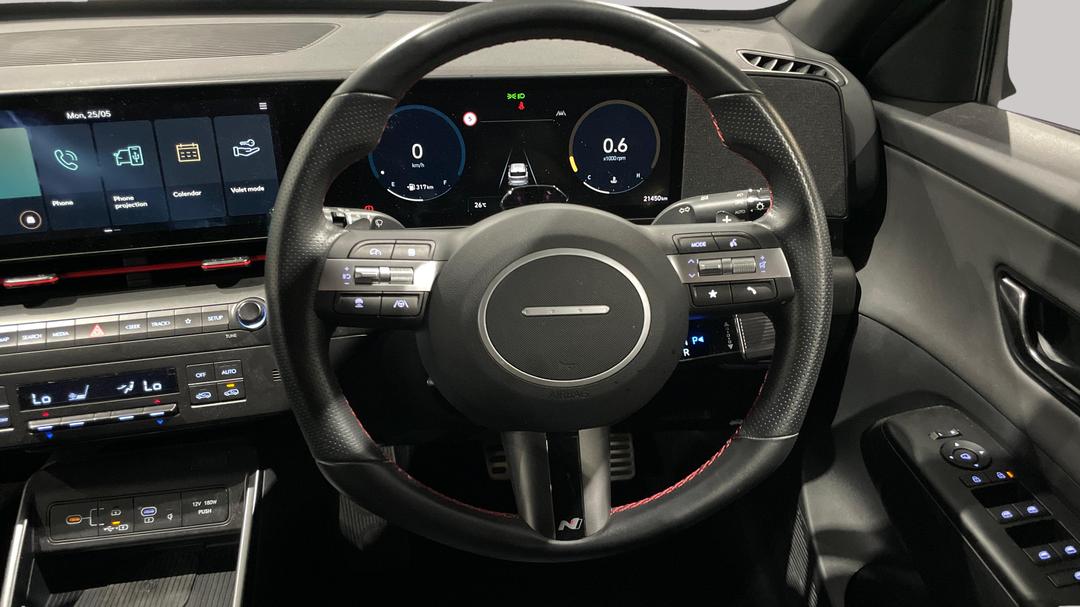 2023 Hyundai Kona N Line, Automatic, 21450 km, Steering Wheel Close-up