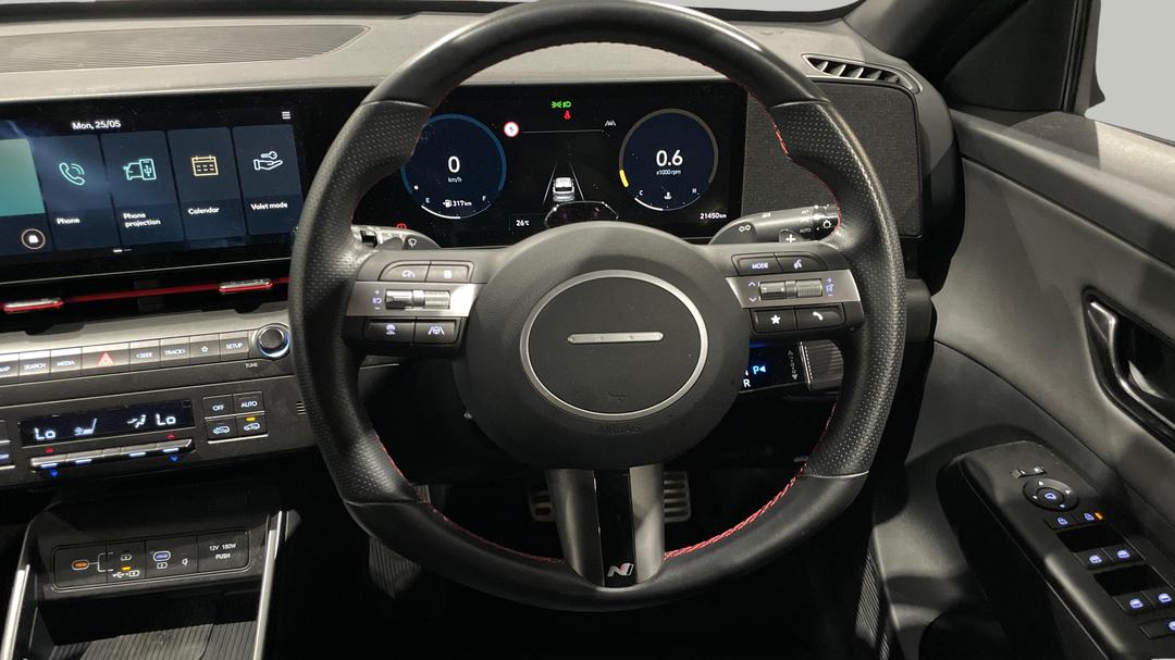 2023 Hyundai Kona N Line, Automatic, 21450 km, Steering Wheel Close-up