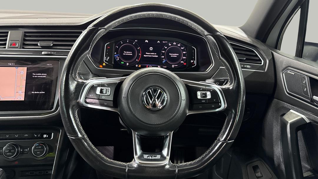 2020 Volkswagen Tiguan 162 Tsi Highline, Automatic, 53180 km, Steering Wheel Close-up