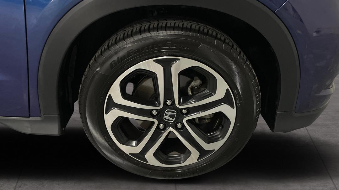 2017 Honda HR-V Vti-l, Automatic, 90918 km, Right Front Wheel