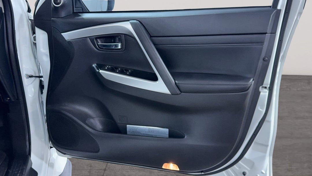 2023 Mitsubishi Pajero Sport Exceed (4wd) 7 Seat, Automatic, 14126 km, Speaker View