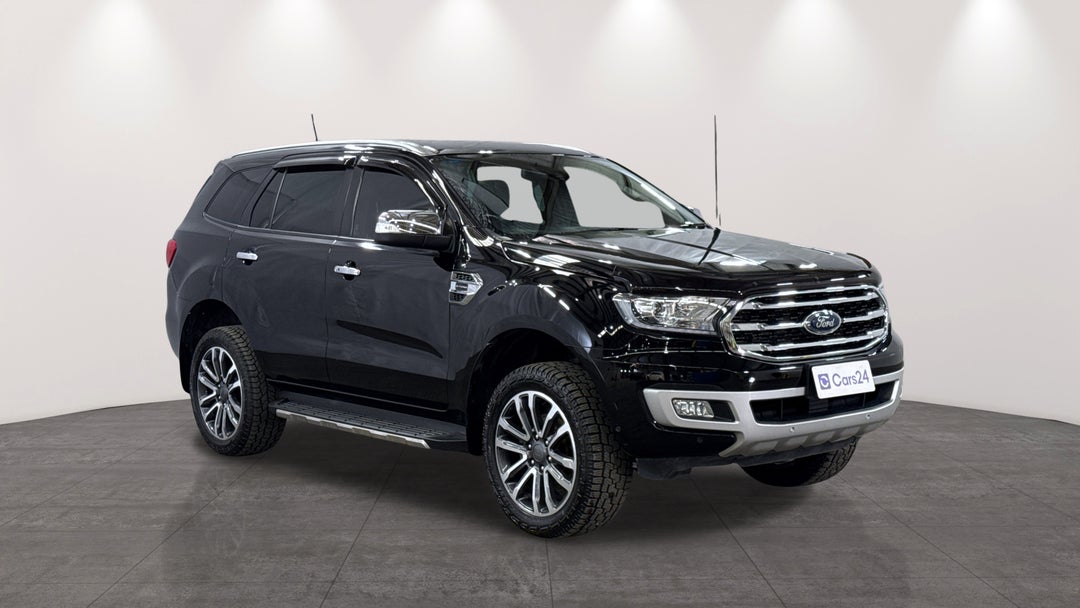 2019 Ford Everest Titanium (4WD 7 Seat), Automatic, 110075 km, Right Front Diagonal (45- Degree) View