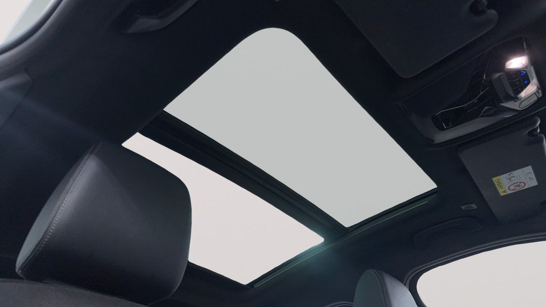 Interior Sunroof/Moonroof