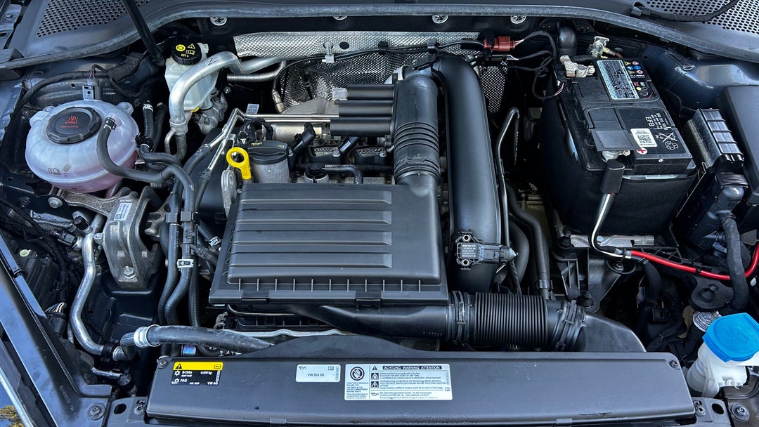 Open Bonnet (Engine)