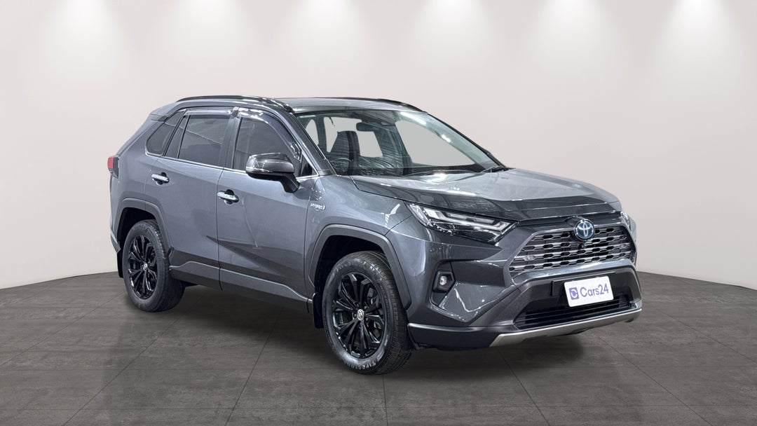 2022 Toyota RAV4 Cruiser (AWD) Hybrid, Automatic, 34669 km, Right Front Diagonal (45- Degree) View