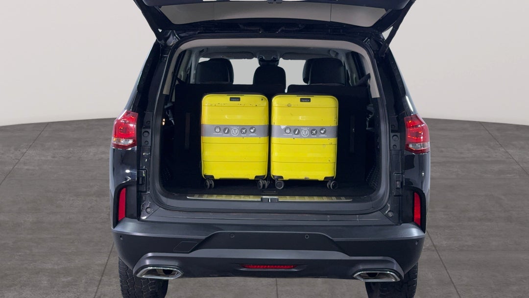 2021 LDV D90 Executive (4WD) D20, Automatic, 87549 km, Boot Inside View with Luggage