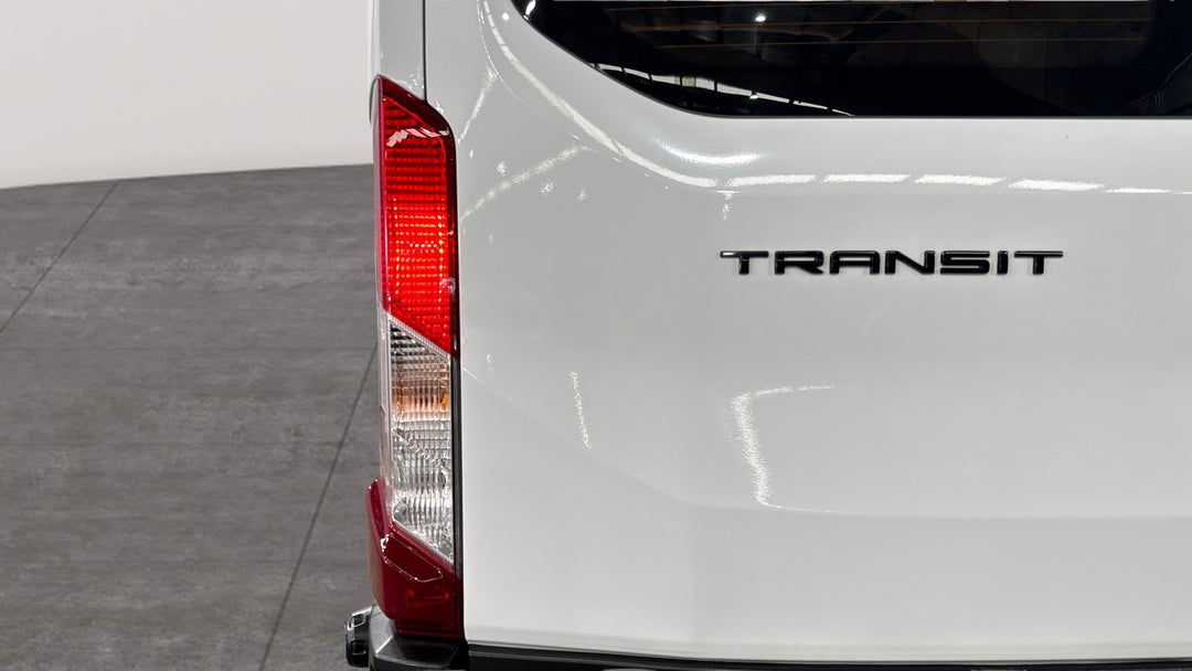 2024 Ford Transit 350l Lwb (RWD) Srw, Automatic, 13672 km, Badge (Boot Left Side)