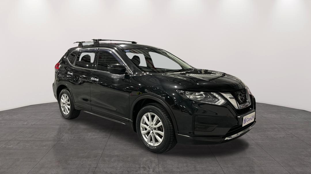 2017 Nissan X-trail St (4x4), Automatic, 132364 km, Right Front Diagonal (45- Degree) View