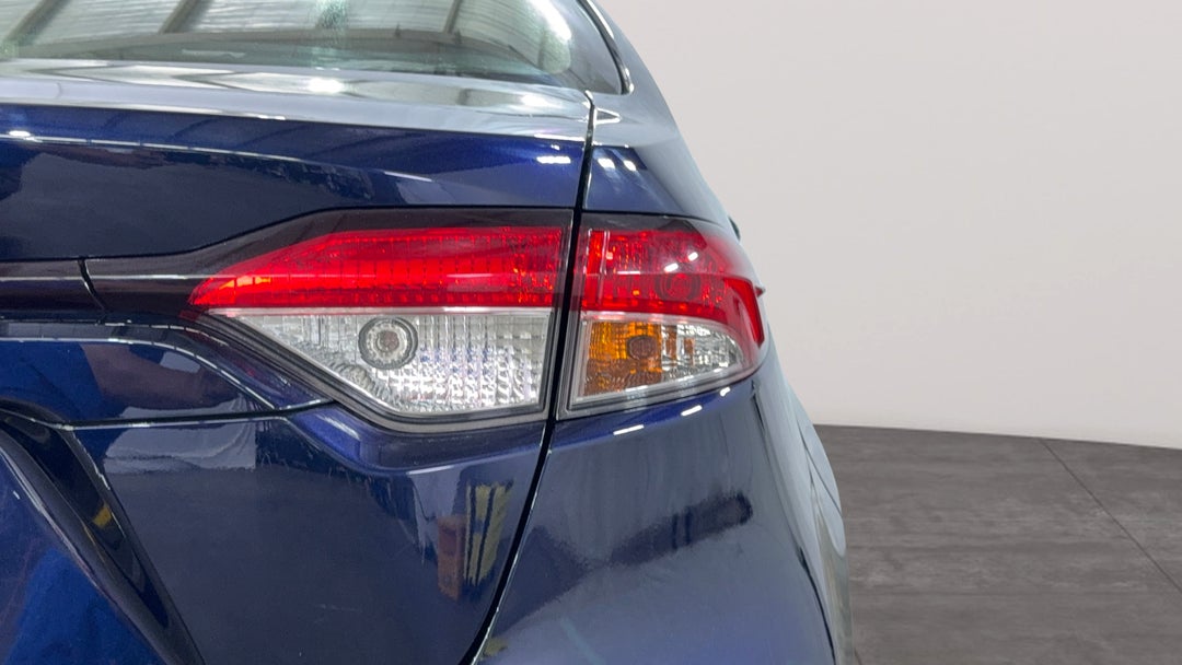 Badge (Boot Right Side)