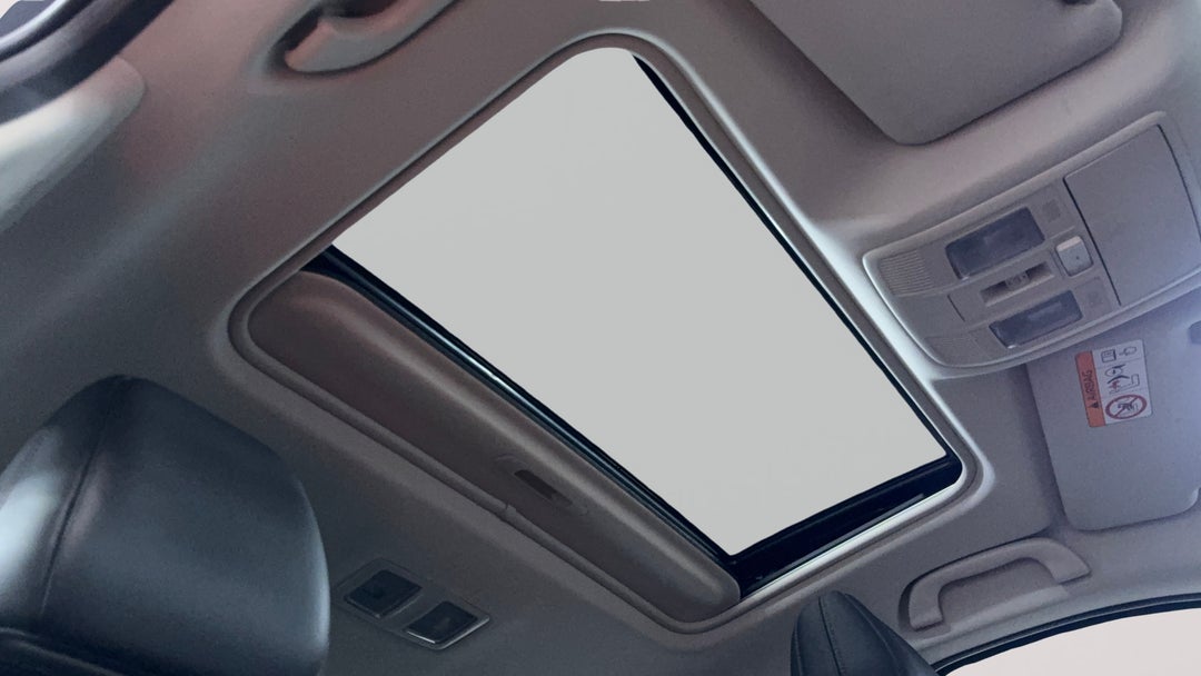 Interior Sunroof/Moonroof