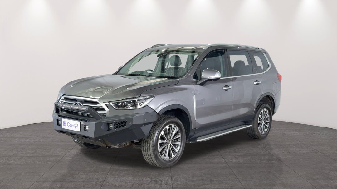 Left Front Diagonal (45- Degree) View