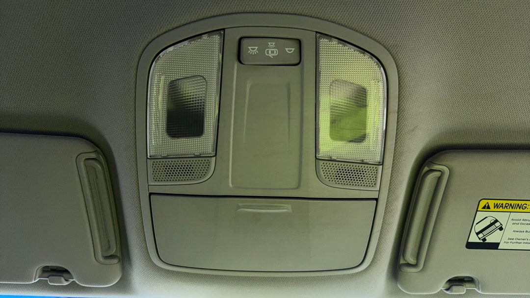 On-Roof Controls/Sunglass holder