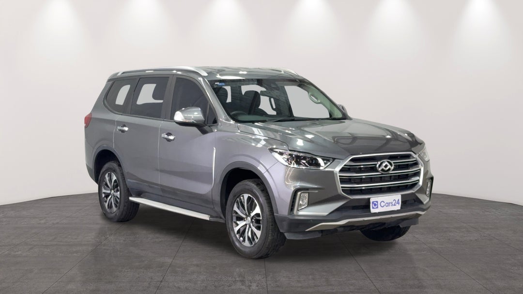 Right Front Diagonal (45- Degree) View