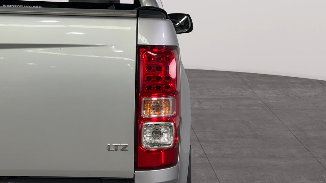 Badge (Boot Right Side)