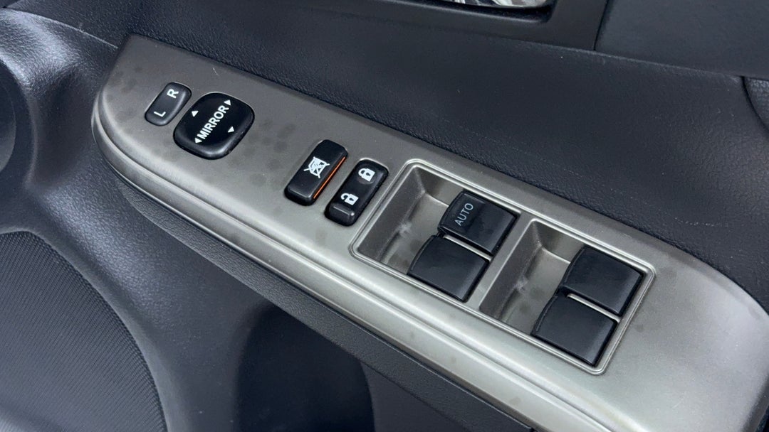 Drivers Side Door Panel Controls