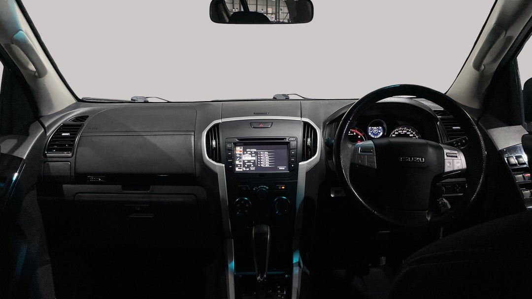 2019 Isuzu MU-X Ls-m (4x4), Automatic, 92842 km, Dashboard View