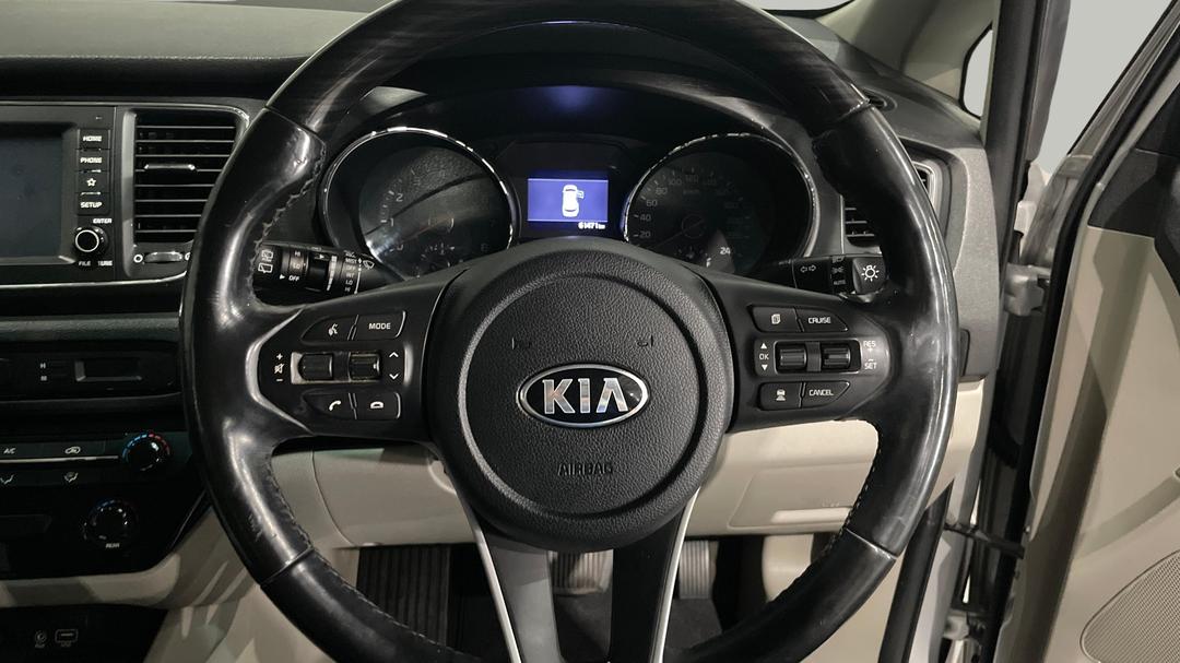 2019 Kia Carnival S, Automatic, 61471 km, Steering Wheel Close-up