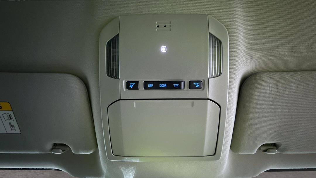 2022 Toyota Kluger Gxl Hybrid AWD, Automatic, 55788 km, On-Roof Controls/Sunglass holder