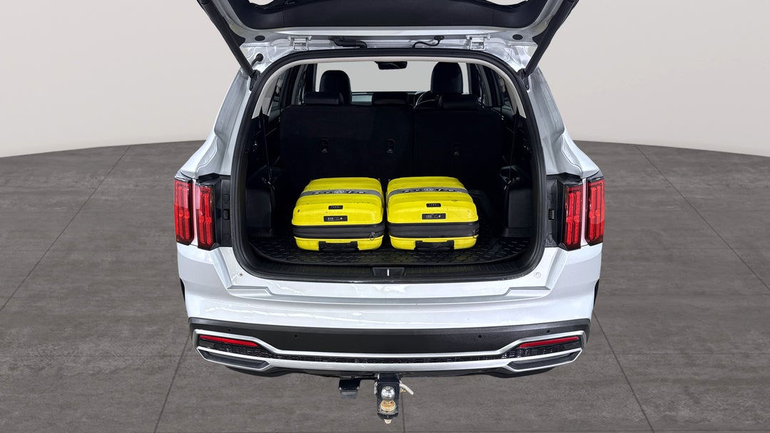 2020 Kia Sorento Sport+ 7 Seat, Automatic, 111002 km, Boot Inside View with Luggage